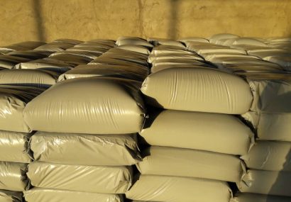 کشف ۲ محموله کنجاله سویا قاچاق در کرج