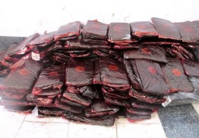 کشف بیش از ۱۰۰ کیلو تریاک در عملیات مشترک پلیس البرز، یزد و فارس