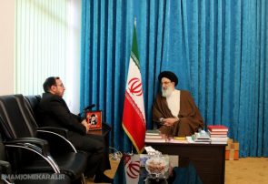 نمایندگان منتخب تمام تلاش خود را برای حل مشکلات مردم به کار ببندند