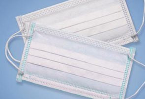 تولید انبوه ماسک و البسه پزشکی توسط هنرمندان صنایع دستی شهرستان فردیس