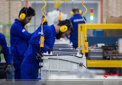 حمایت از کالای ایرانی با اعزام سفیران تولیدِ ۶۵ کارخانه به مدارس البرز