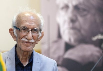 استاد امیرخانی قابی از مشق خط معاصر ایران