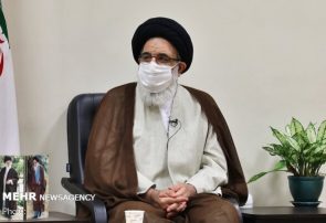 مبارزه با فساد و احقاق حقوق مردم در اولویت باشد