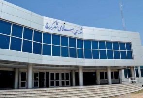 شورای شهری ها! بس نمی کنید از این همه حاشیه؟