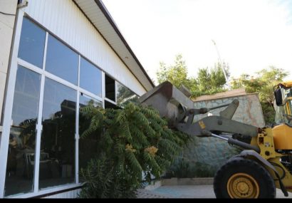 تخریب بناهای غیرمجاز در روستای «هلجرد» کرج