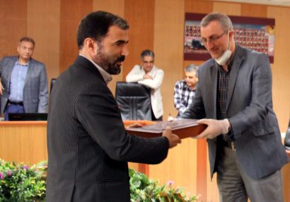 «آقای صفری» از  شما بعید است