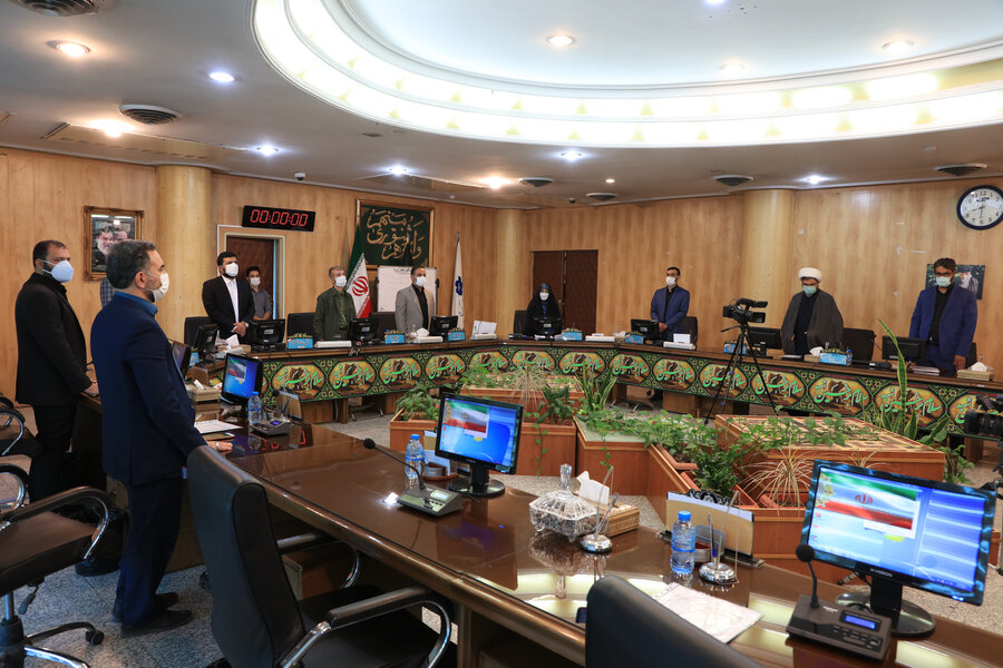 شورای انقلابی ای که قاطعیت ندارد/انتخابی که ناتمام ماند