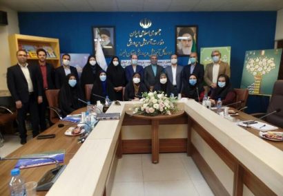 معلمان پژوهنده و پژوشگران برتر در البرز تجلیل شدند