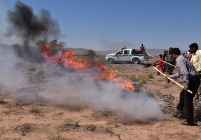 عملیات مهار آتش سوزی در تاغزارهای اشتهارد تمرین شد