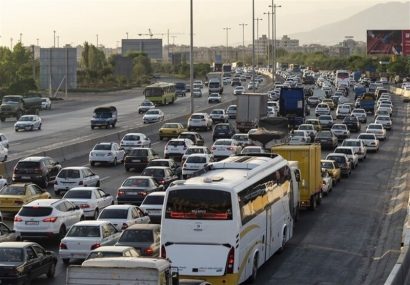 ترافیک سنگین در ترافیک سنگین در آزادراه قزوین – کرج – تهران